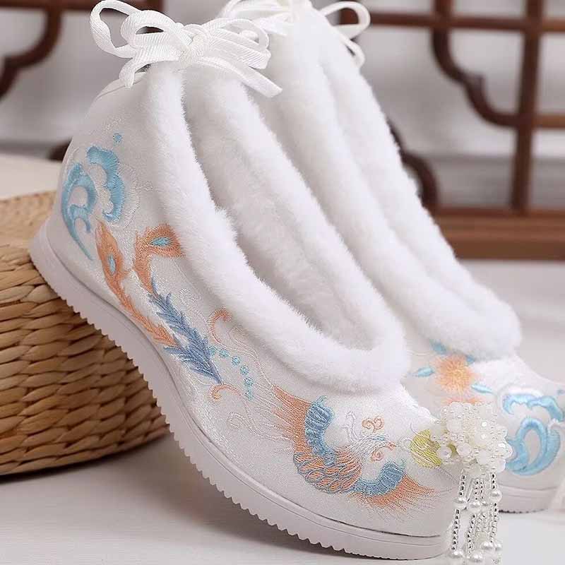 Winter Hanfu Shoes Women Chine - огляд і ціна Embroidery White