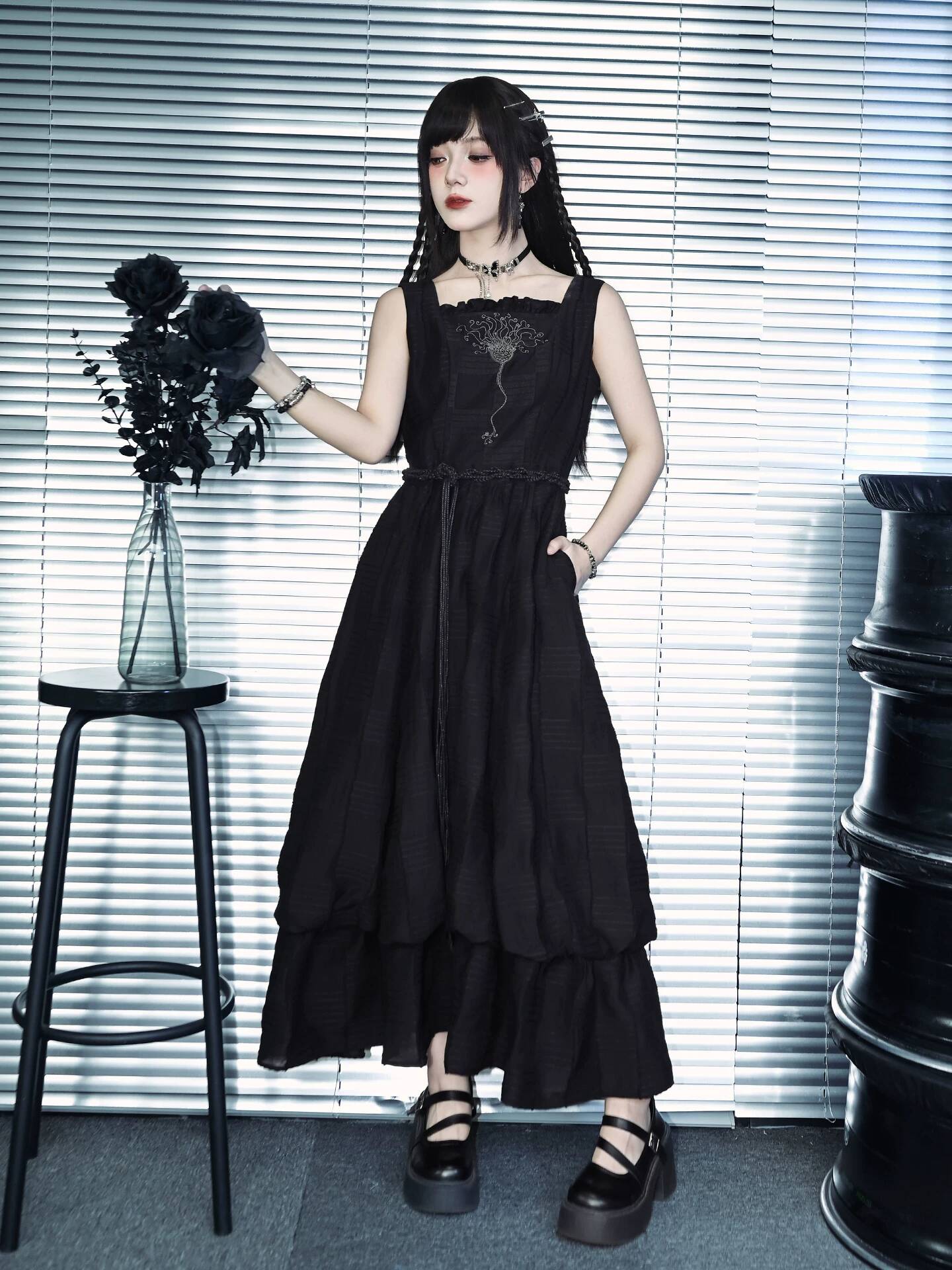 New Crinoid Embroidery Black D - огляд і ціна Embroidery Dress