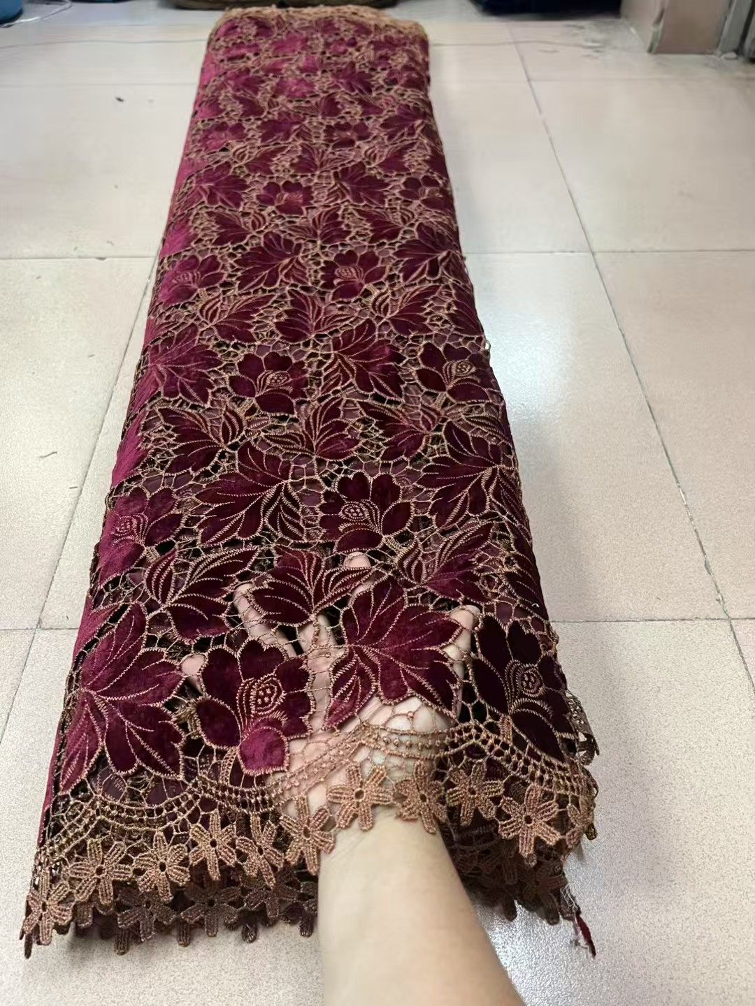 African Velvet Lace Fabric 5 Y - огляд і ціна Velvet Fabric Embroidery