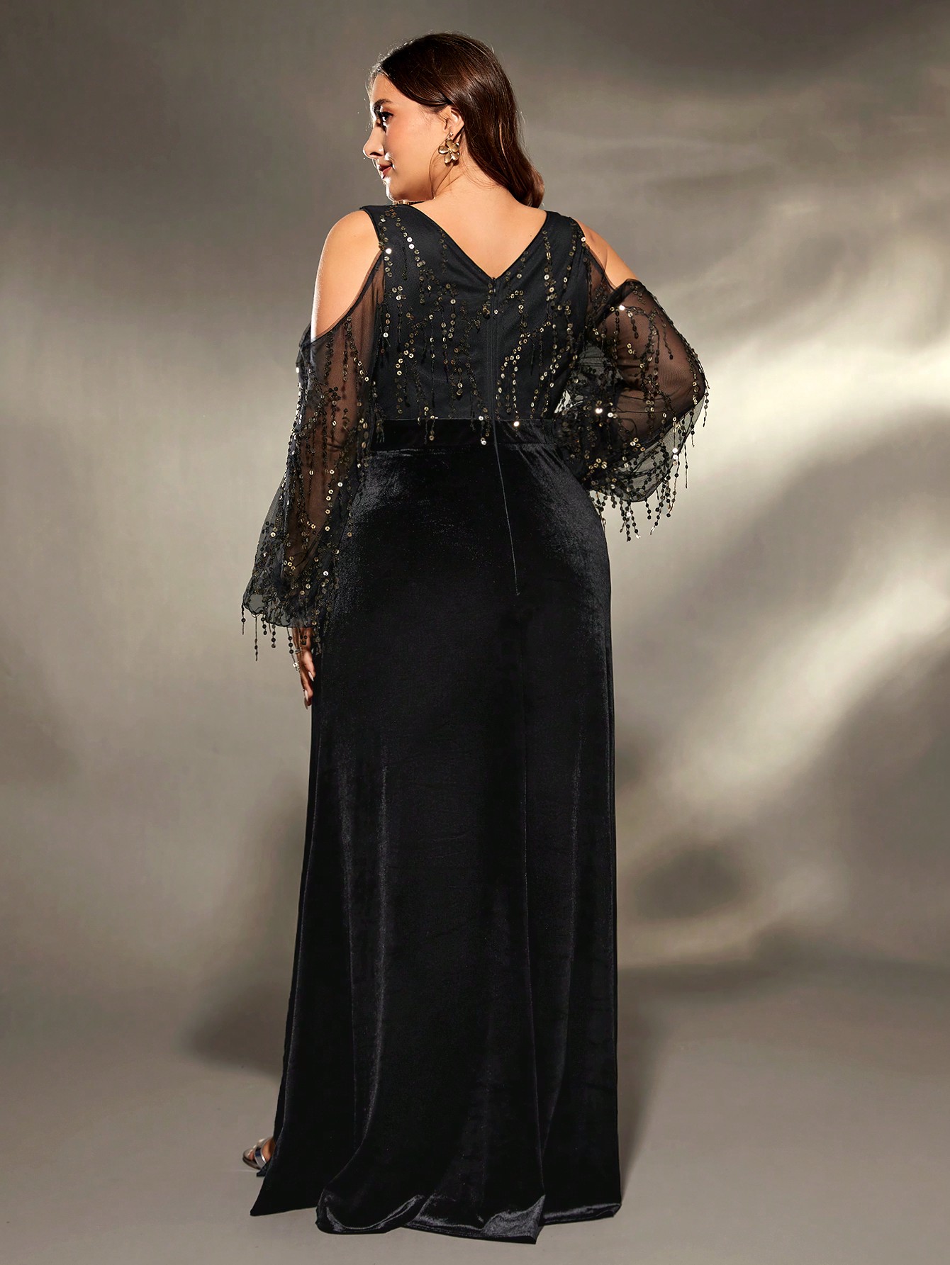 Mgiacy plus size Deep V cross  - огляд і ціна Embroidery Abaya