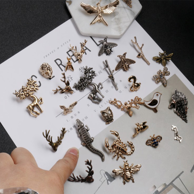 Animal Insect Series Bee/Flowe - огляд і ціна Embroidery Artist