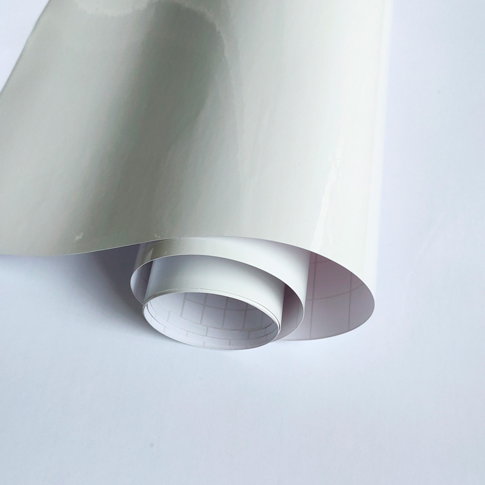 White Glossy Vinyl Carl Wrap F - огляд і ціна Embroidery Alpha