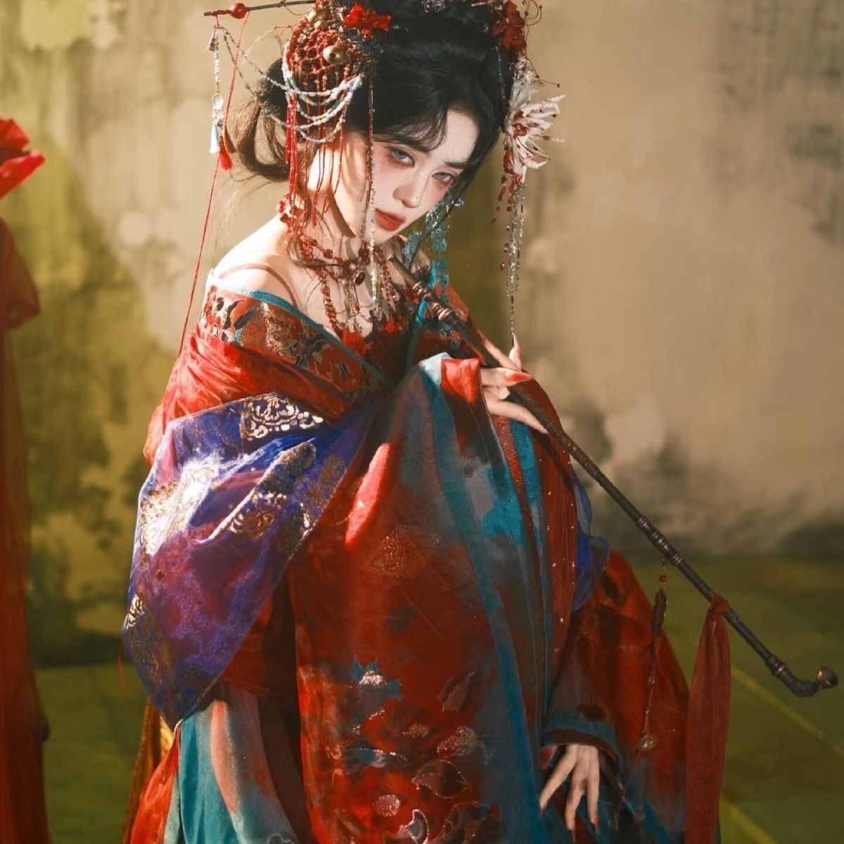Black Blue Embroidery Hanfu Wo - огляд і ціна Embroidery Dress